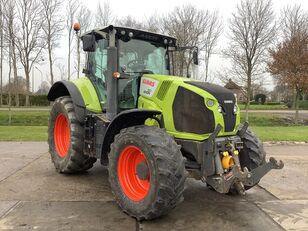 kolový traktor Claas Axion 810 Cebis