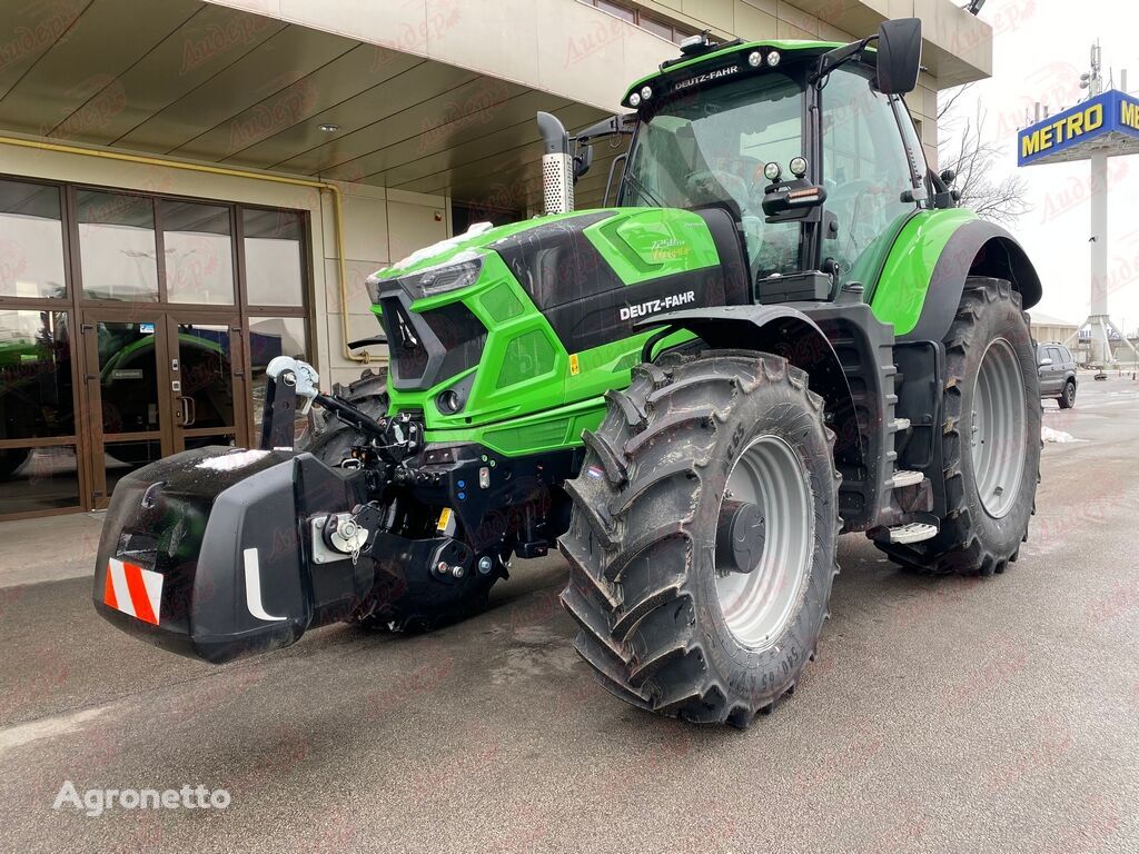nový kolový traktor Deutz-Fahr 7250TTV