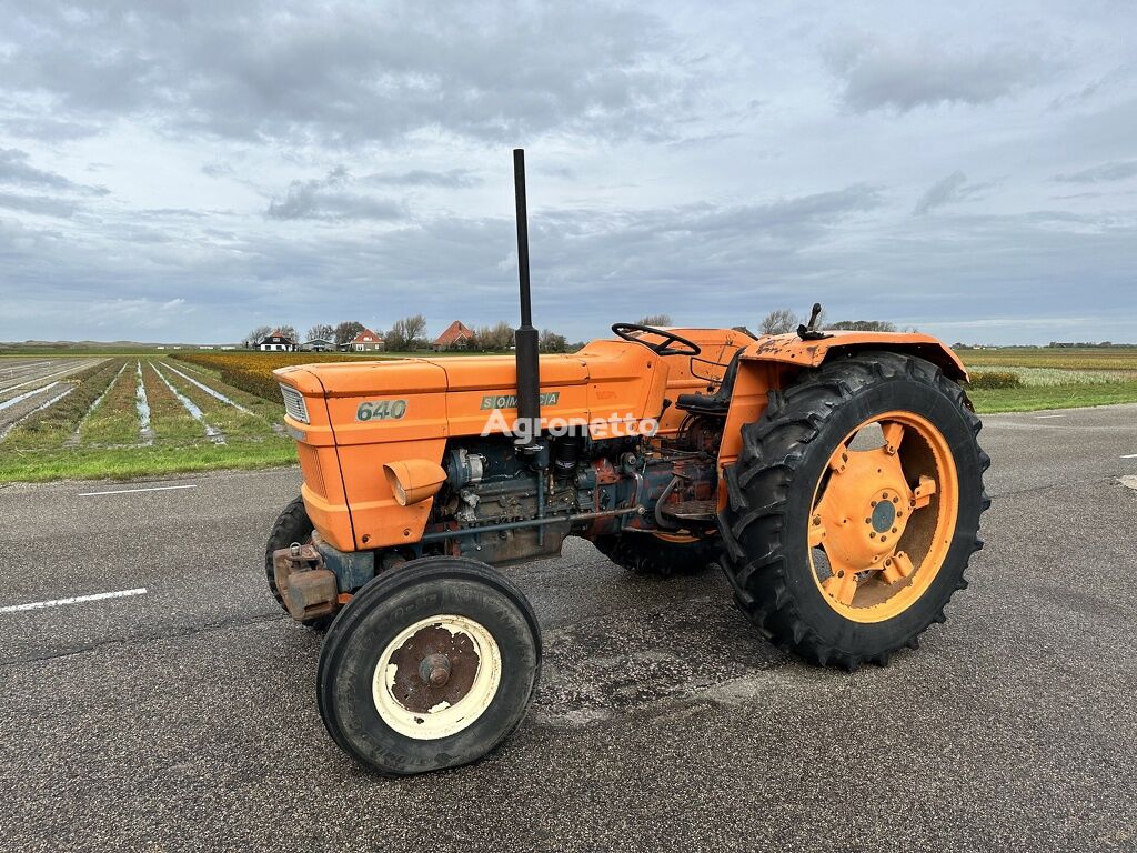 kolový traktor FIAT 640