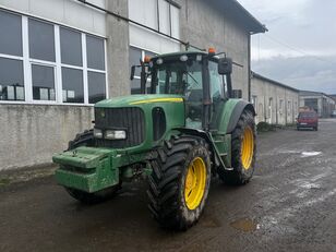 kolový traktor John Deere 6920 4X4