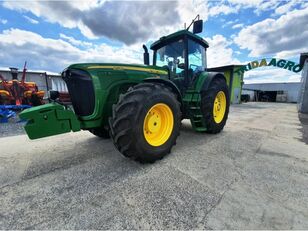 kolový traktor John Deere 8520