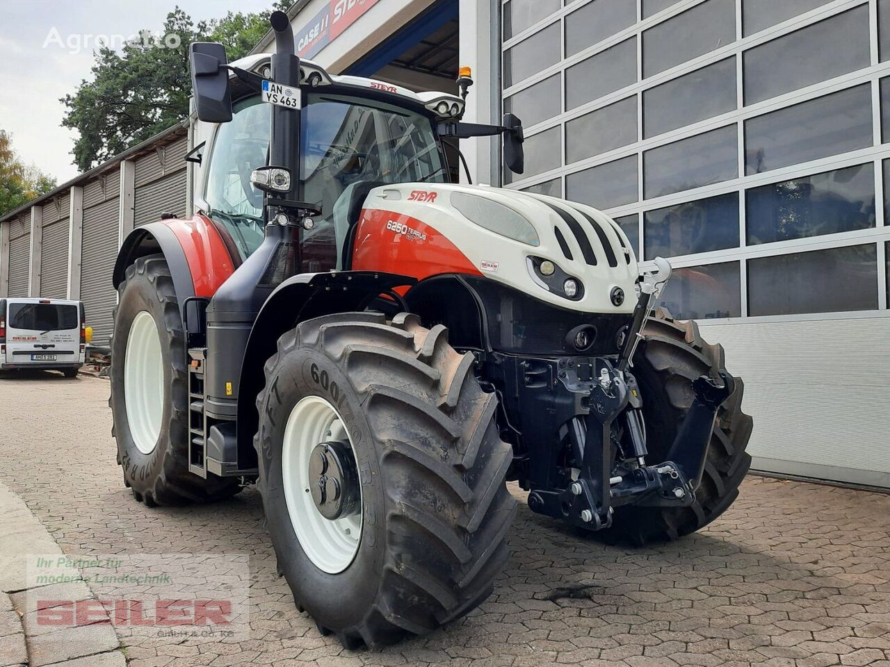 kolový traktor Steyr Terrus 6250 CVT S-Connect