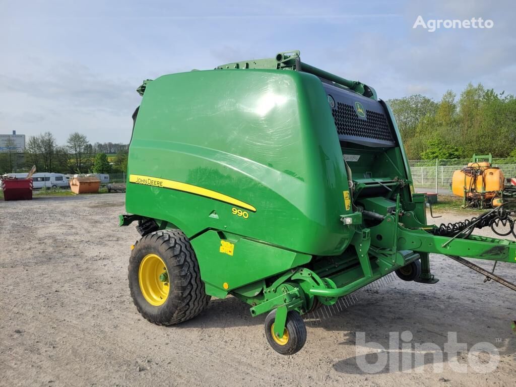 lis na kulaté balíky John Deere 990