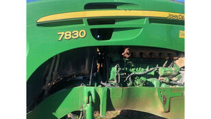 motor pro kolového traktoru John Deere 7830 , 7930