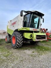 sklízecí mlátička Claas Lexion 560