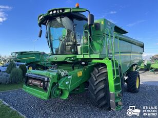 sklízecí řezačka John Deere S660i